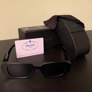 Prada Sunglasses SPR17W